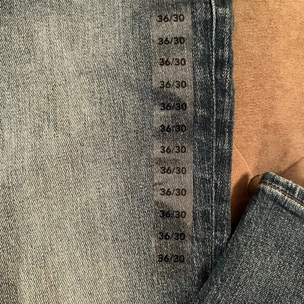 Mens Slim American Eagle Jeans size 36x30 - Picture 6 of 8